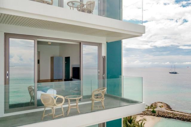 Arena Beach Hotel