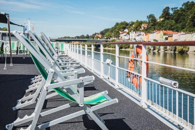 Tulipánová plavba Nizozemskem