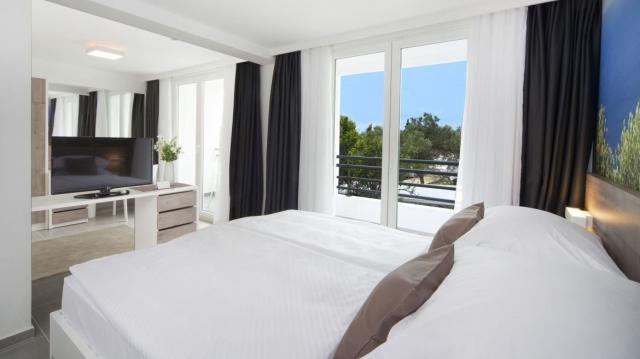 Bluesun Hotel Neptun a depandance Maslinik