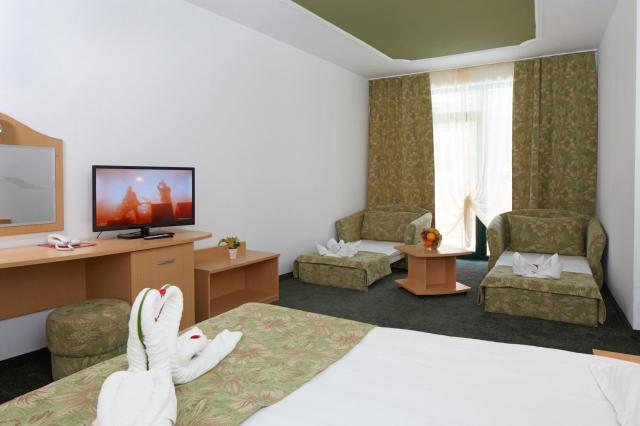 Hotel Mena Palace