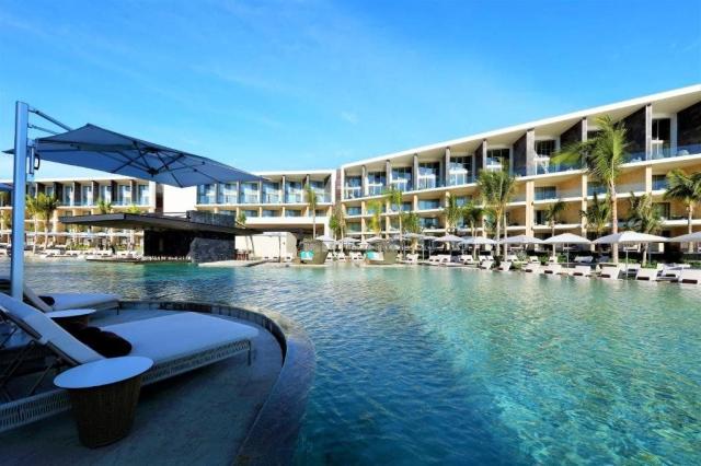 Hotel TRS Coral Hotel