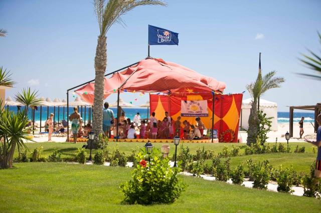 Hotel Jaz Almaza Beach Resort