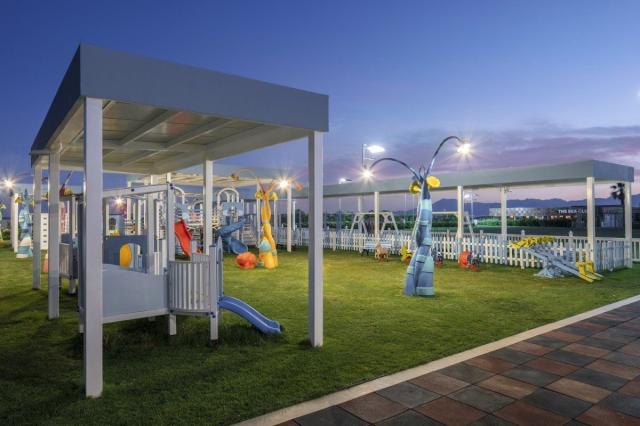 Hotel Nirvana Cosmopolitan