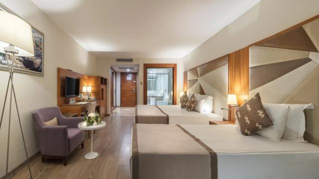 Hotel Nirvana Mediterranean Excellence