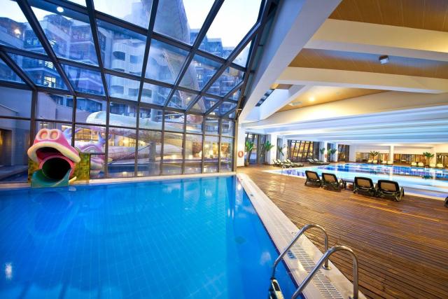 Limak Lara Deluxe Hotel And Resort