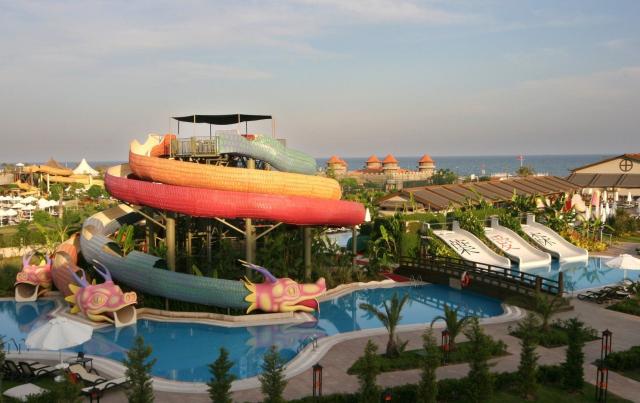 Limak Lara Deluxe Hotel And Resort