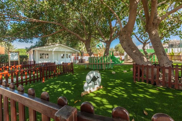 Abora Interclub by Lopesan Hotels