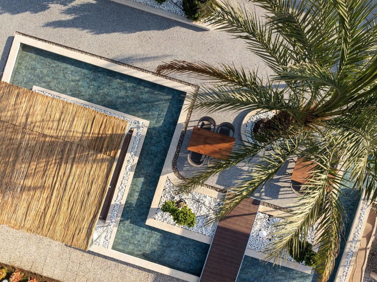 Hotel Monk Resort