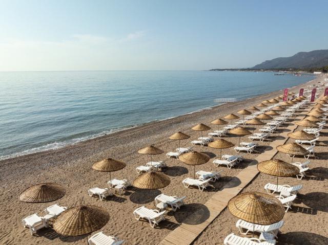 Hotel Monk Resort