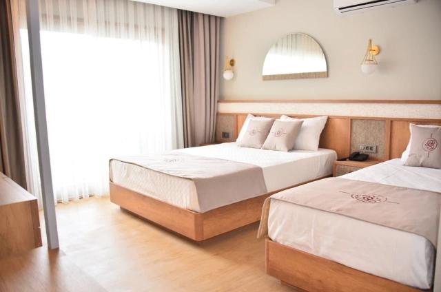 Hotel Monk Resort