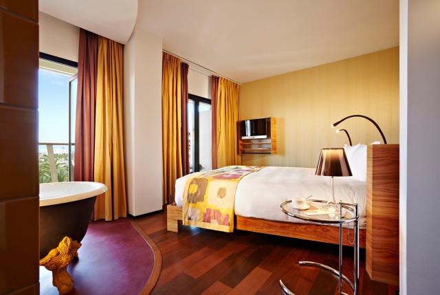 Bohemia Suites And Spa