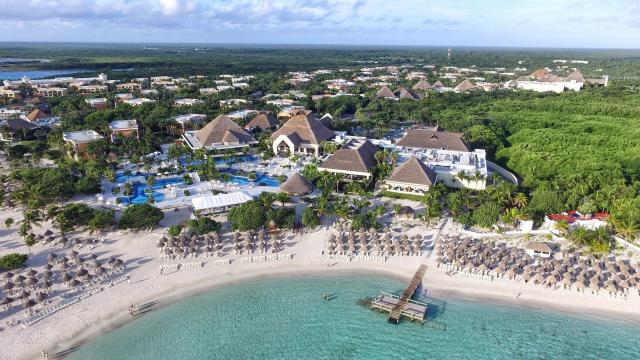 Luxury Bahia Principe Akumal