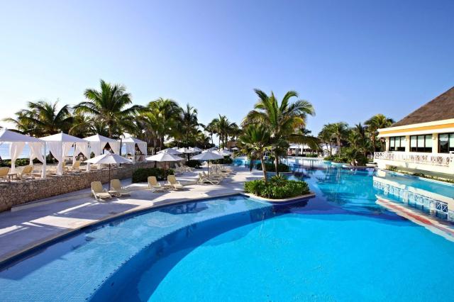 Bahía Principe Luxury Akumal
