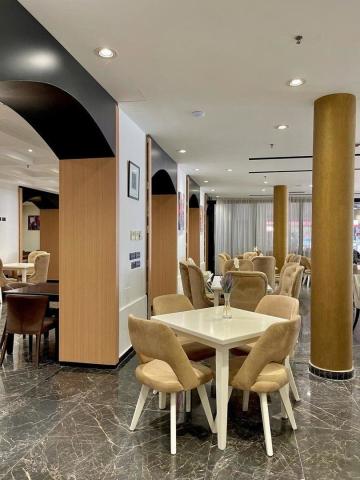 Hotel AMH