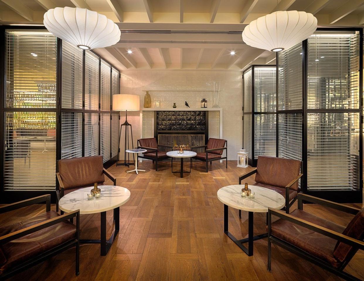Hotel H10 Universitat