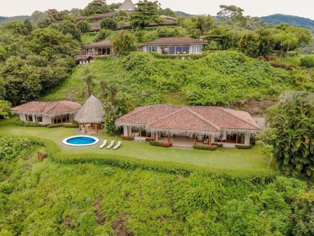 Punta Islita, Autograph Collection