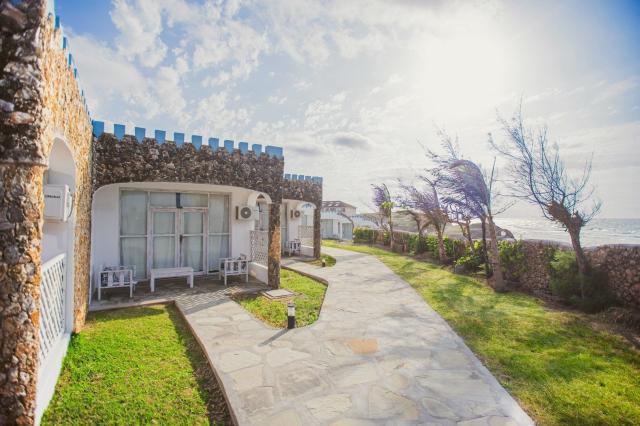 AHG Lion Beach Resort & SPA