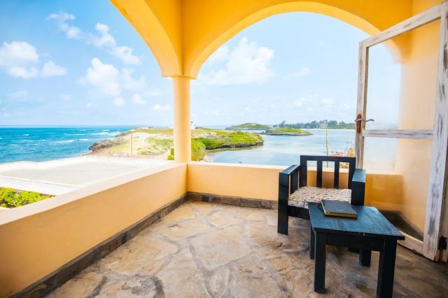 AHG Lion Beach Resort & SPA