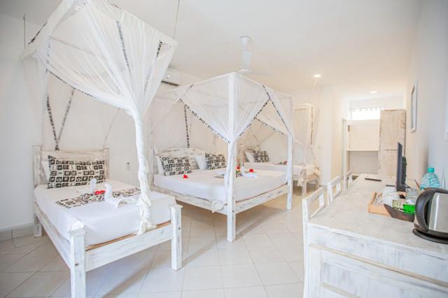 AHG Lion Beach Resort & SPA