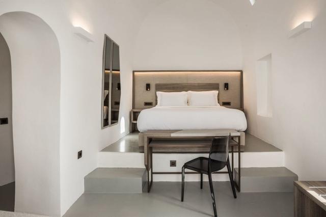 Sun Rocks Boutique Hotel