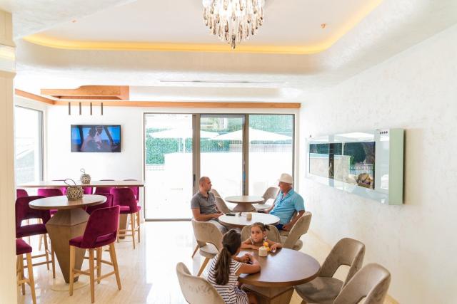Hotel Kadmo By Aycon