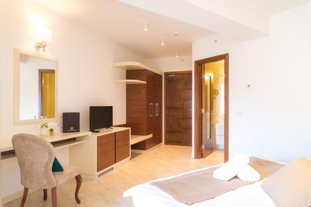 Hotel Kadmo By Aycon
