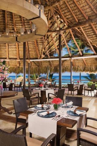 Hotel Zoëtry Aqua Punta Cana