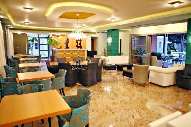 Hotel Theofilos Superior Resort & SPA