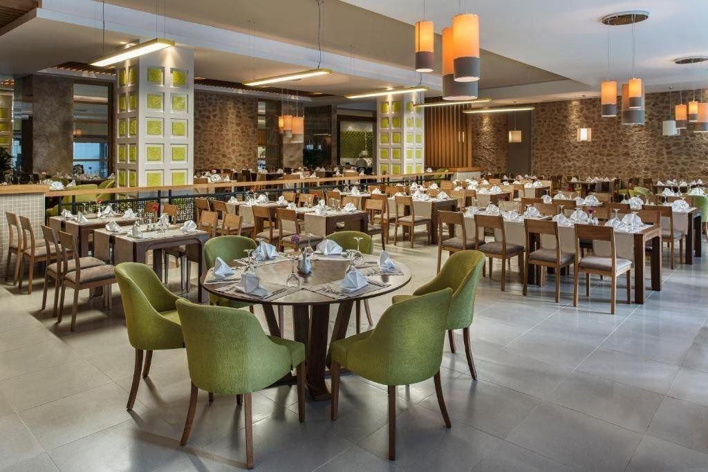 Hotel Aska Lara