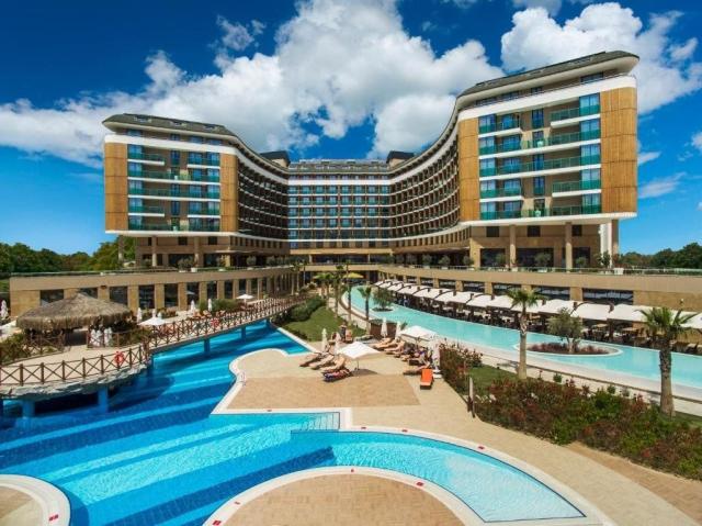 Hotel Aska Lara
