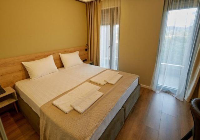 Hotel Eter Palace