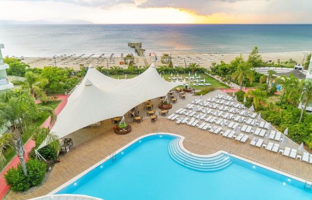 Hotel Grand Belish