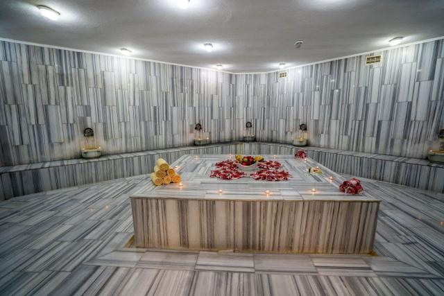 Hotel Grand Belish