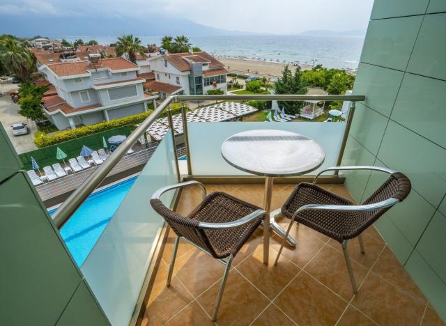 Hotel Grand Belish