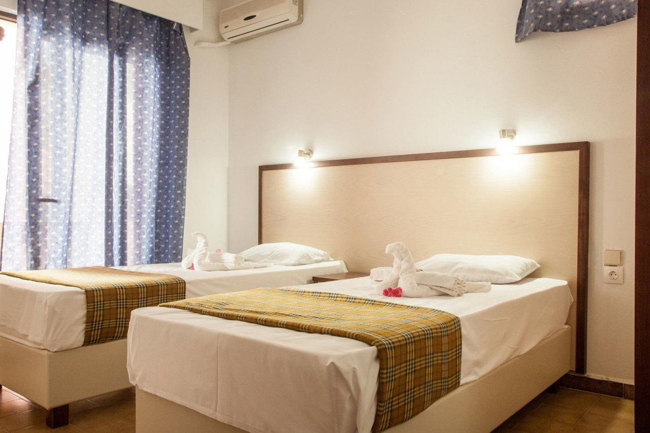 Ekavi Hotel