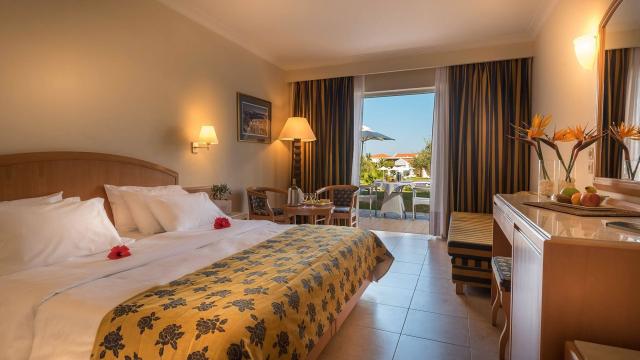 Hotel Pilot Beach