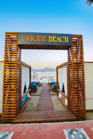 Hotel Class Unique Beach