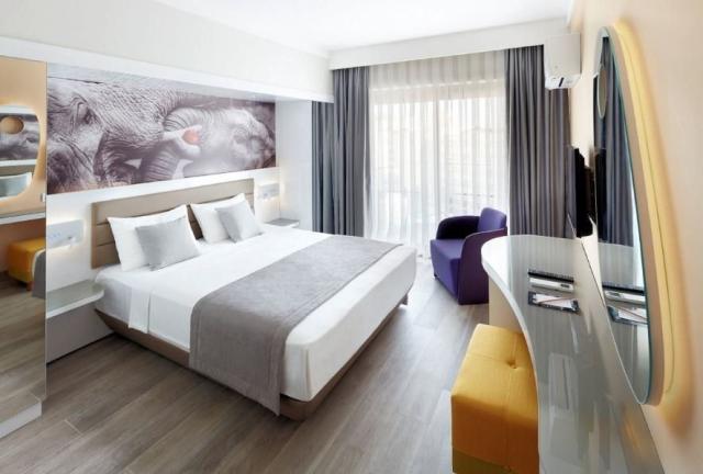 Hotel Lalila Blue Suites