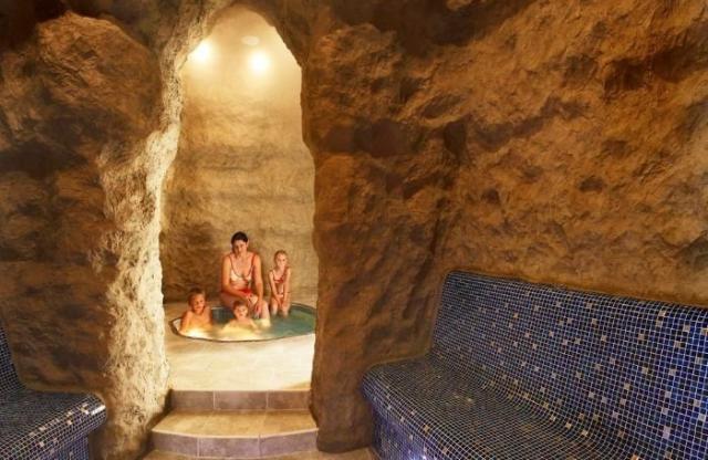 Lázeňský a wellness hotel Nivamare