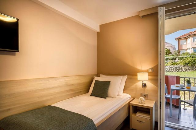 Lopar Sunny Hotel