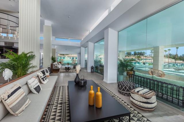 Kumara Serenoa By Lopesan Hotel