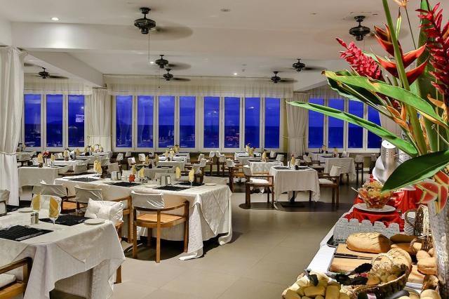 Coral Strand Hotel