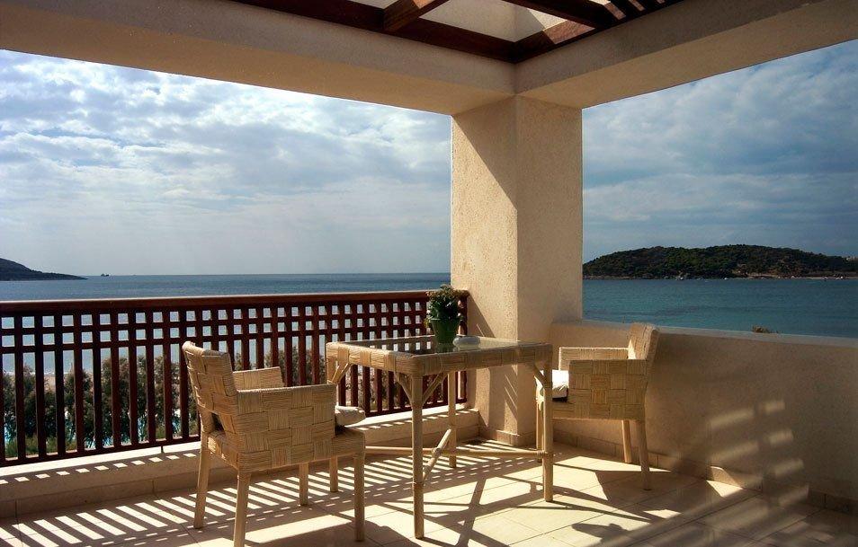 Plaza Resort Hotel
