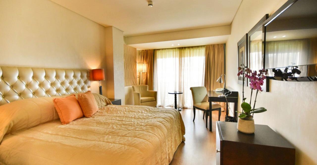 Plaza Resort Hotel