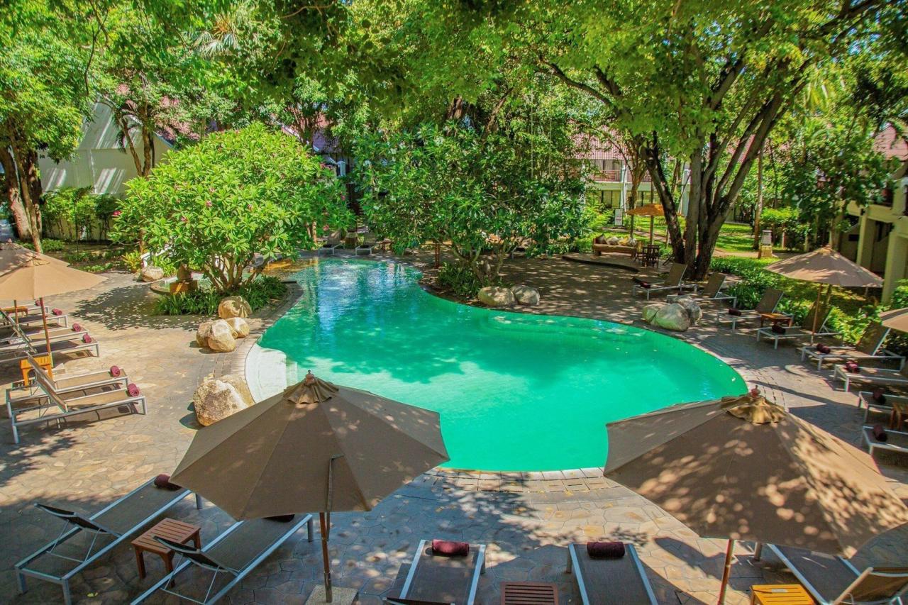Woodlands Hotel and Resort