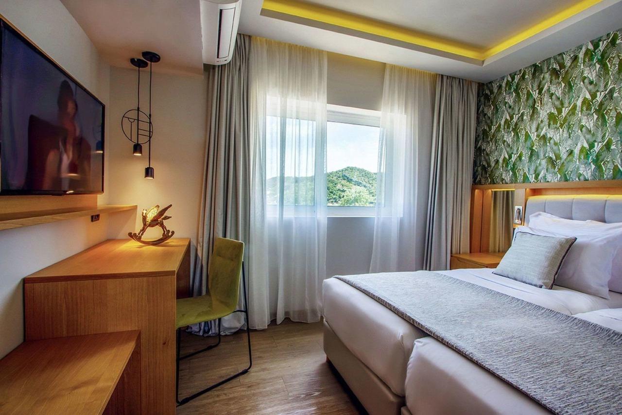 Hotel Dolce Attica Riviera