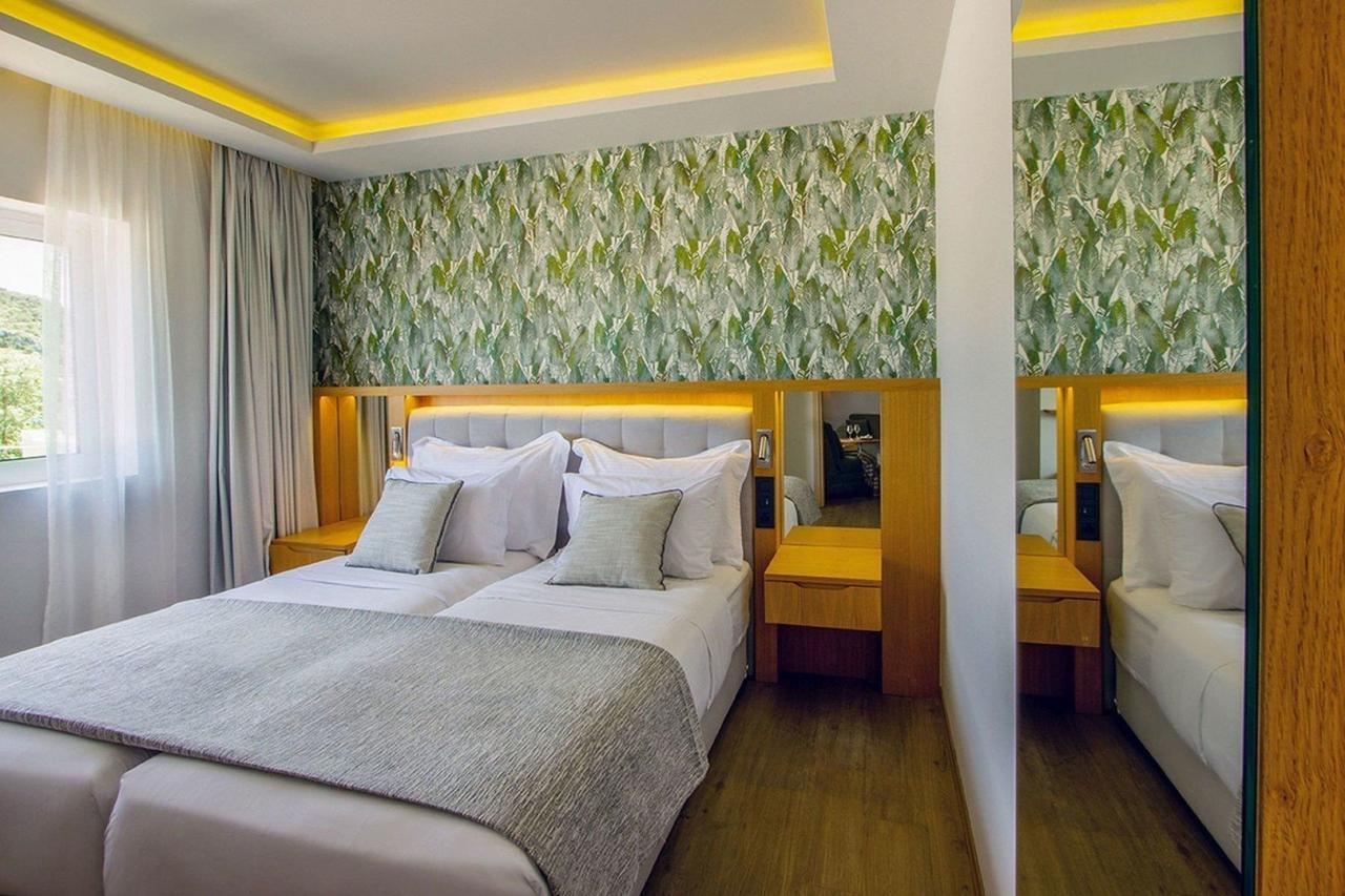 Hotel Dolce Attica Riviera
