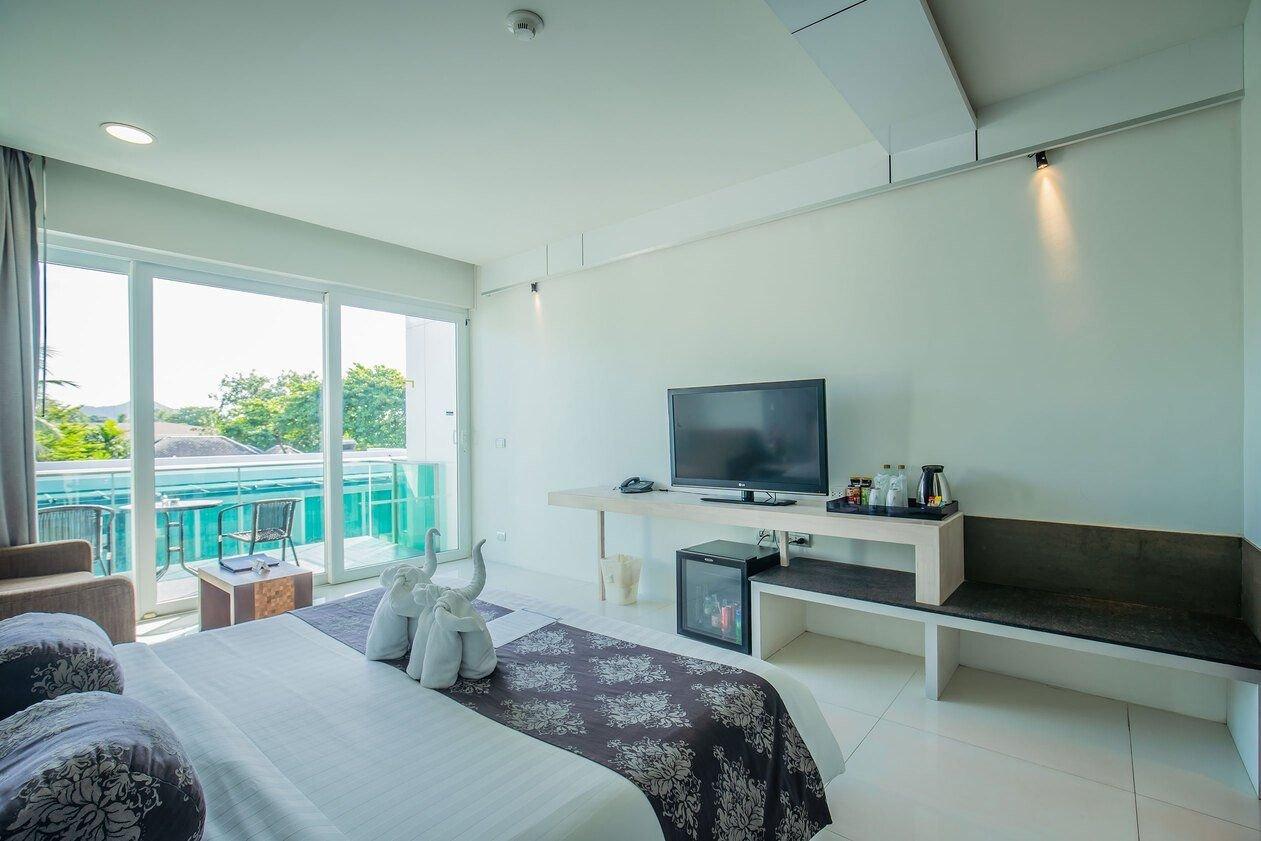 KC Beach Club and Pool Villas