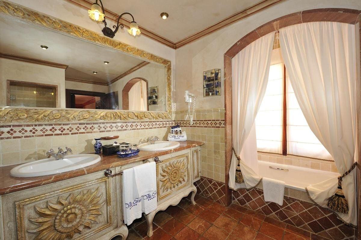 Europe Villa Cortes