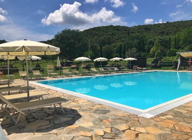 Hotel Casolare le Terre Rosse